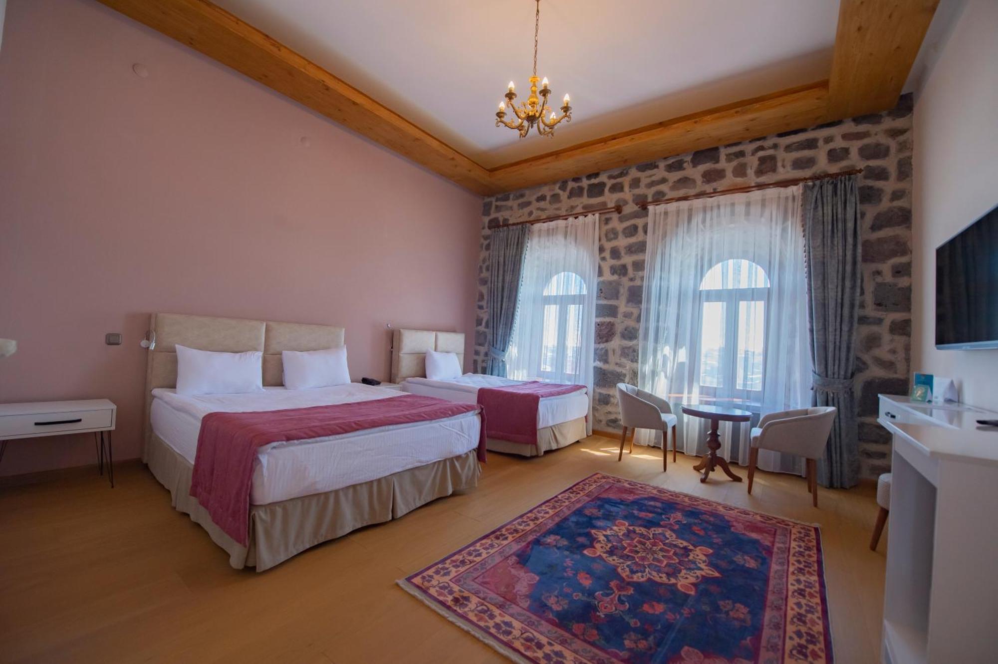 Ve Hotels Beylerbeyi Sarayi คาร์ส ภายนอก รูปภาพ