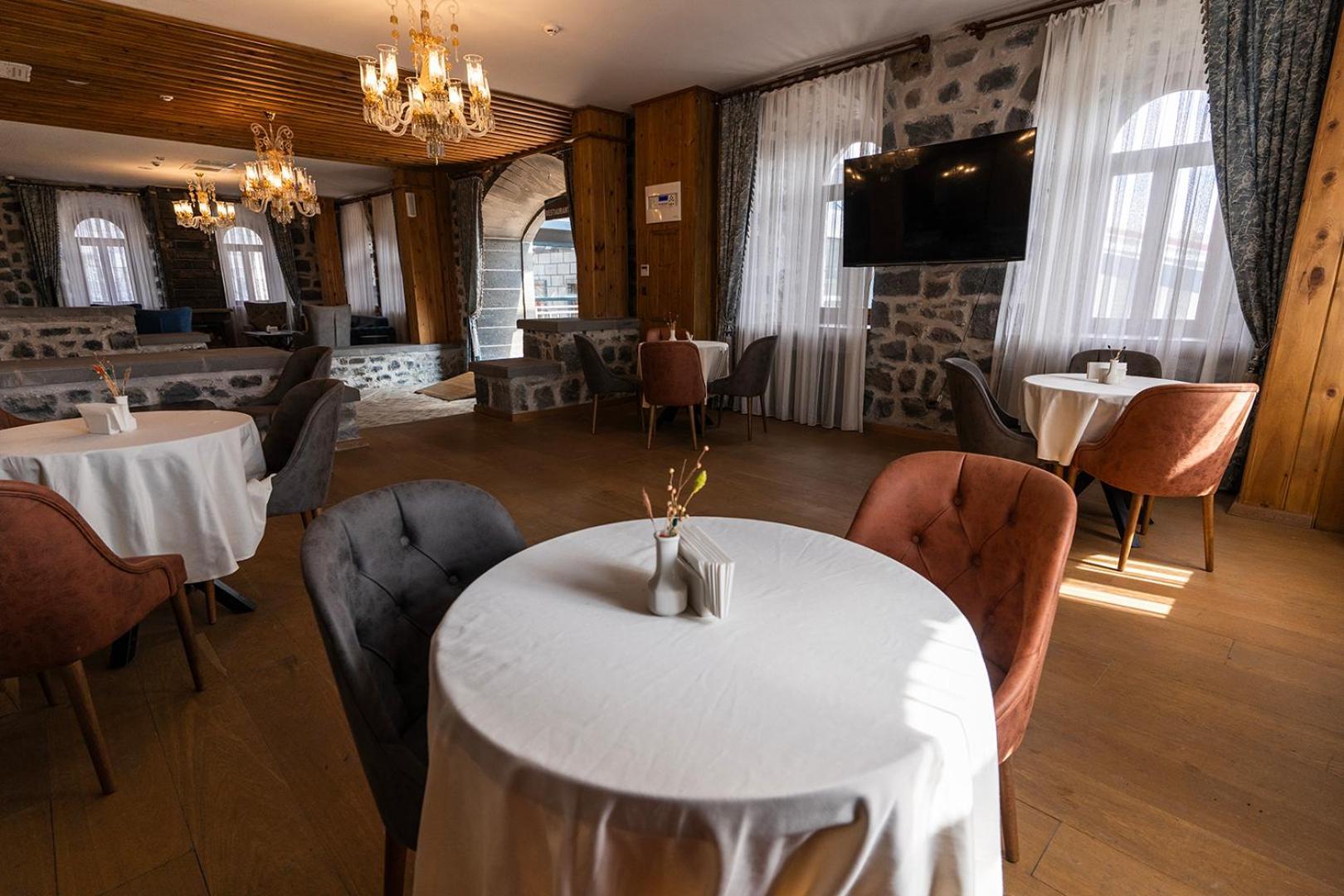 Ve Hotels Beylerbeyi Sarayi คาร์ส ภายนอก รูปภาพ